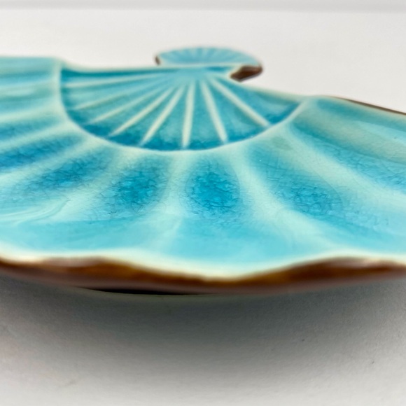 Pier 1 Turquoise Blue Fan Shell Trinket Tray Soap Dish, Beach Ocean Theme - Picture 3 of 6
